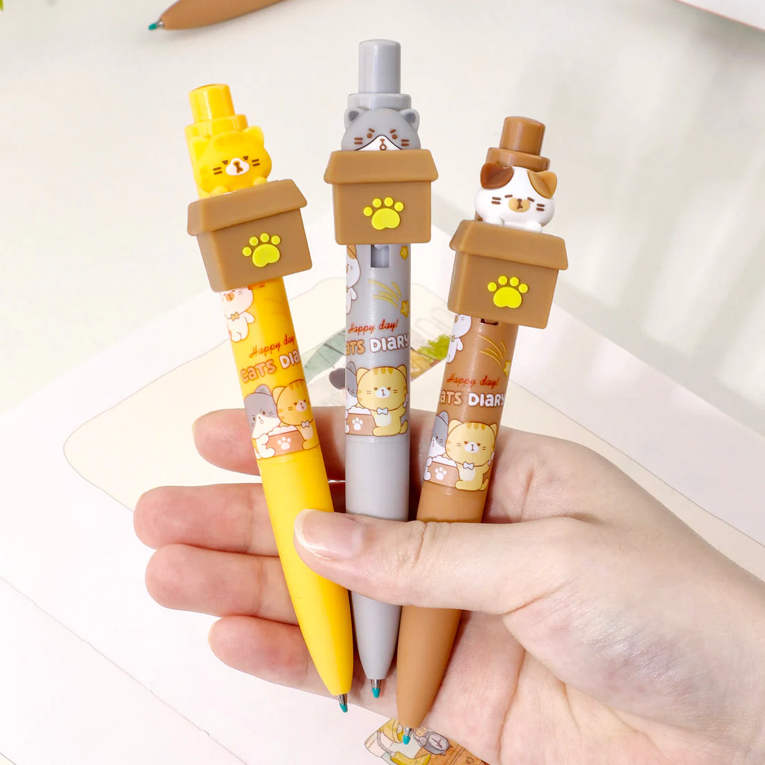 ADOPT A CAT PEEKABOO RETRACTABLE GEL PEN