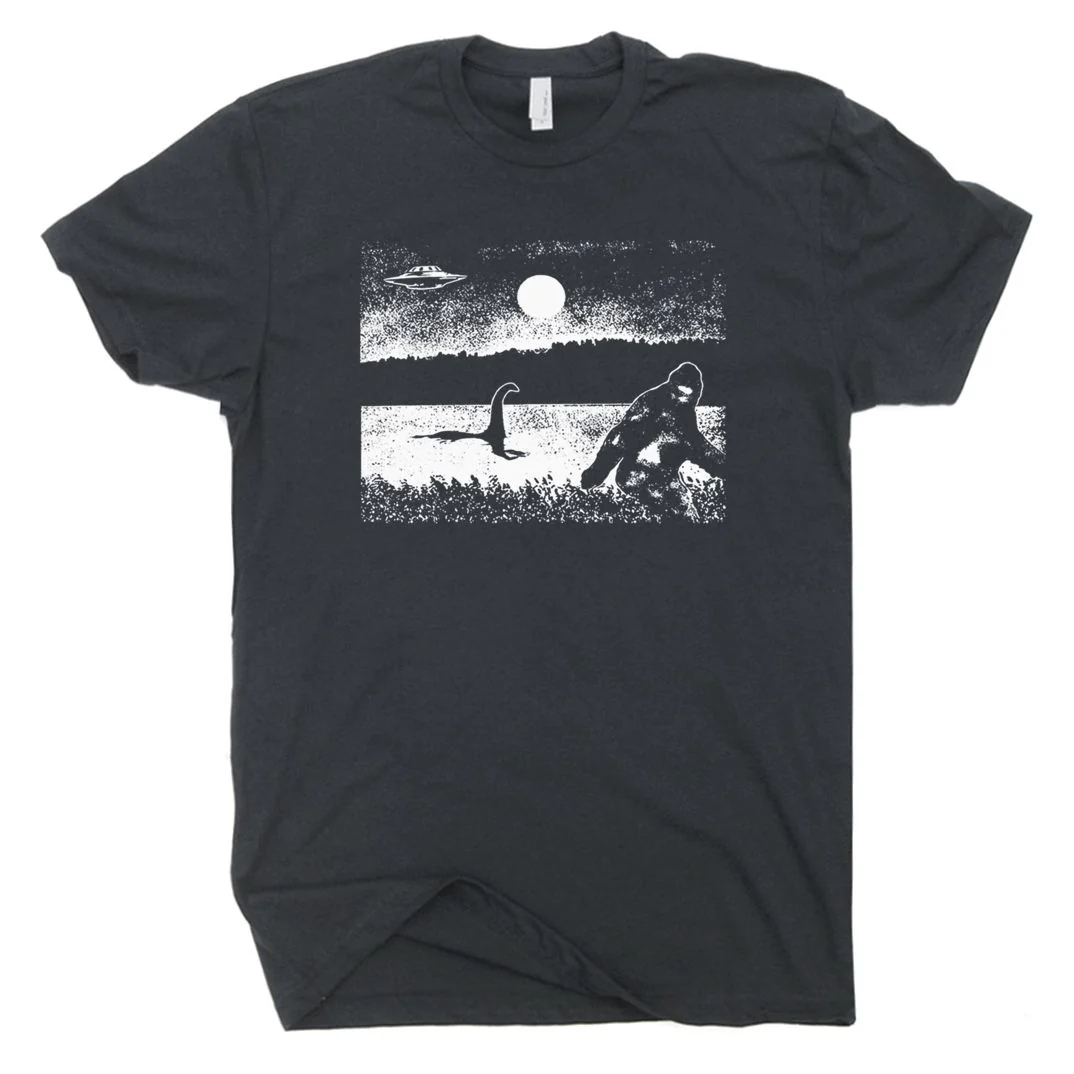 BIGFOOT ALIEN CHESAPEAKE BAY MONSTER T-SHIRT - Image 2