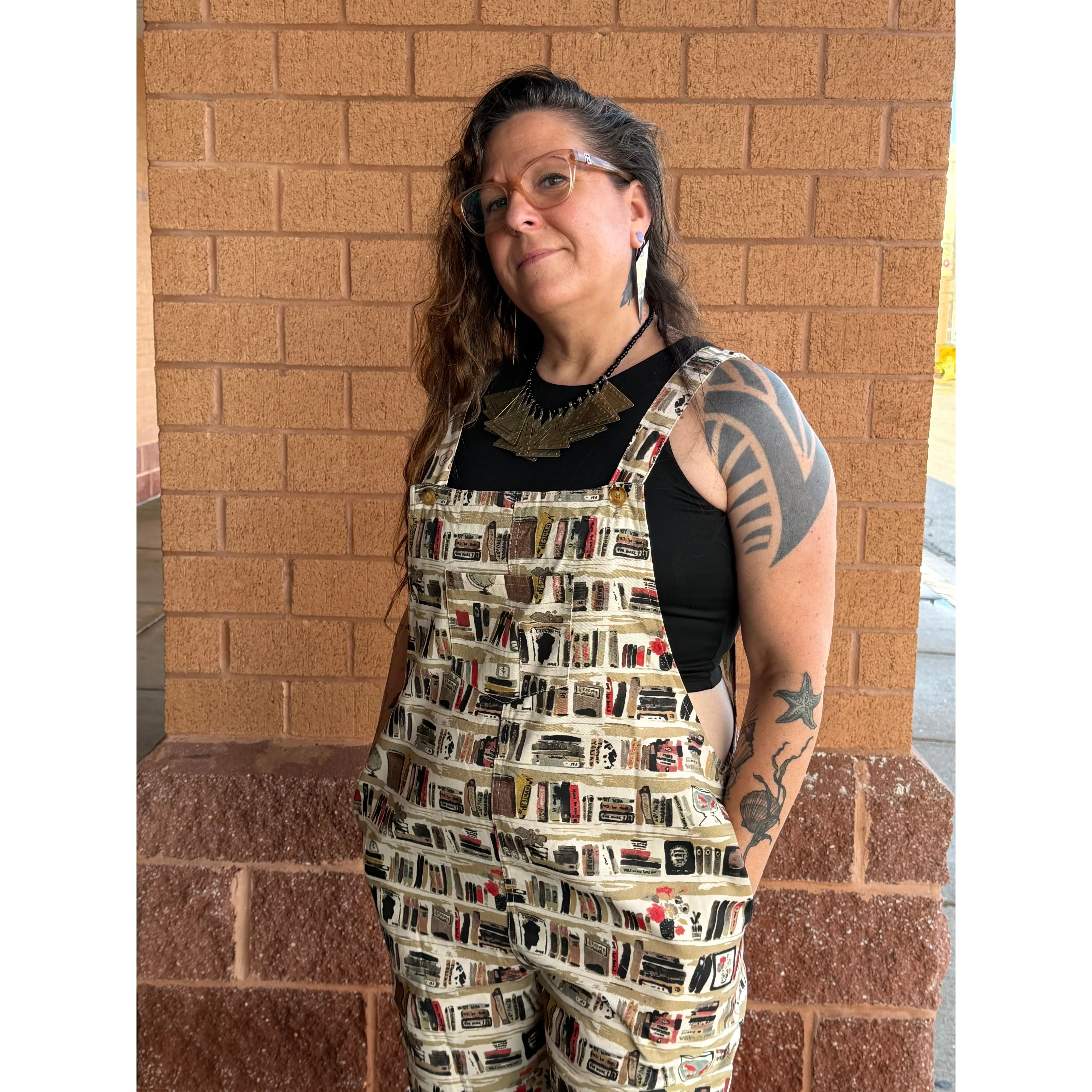 COZY READER OVERALLS - Image 2