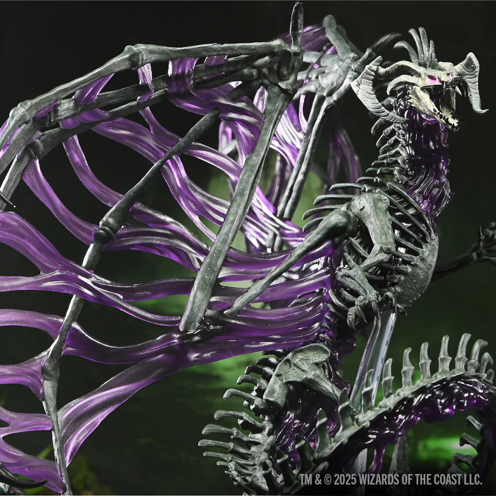 D&D BLACK DRACOLICH PREPAINTED MINIATURE - Image 3