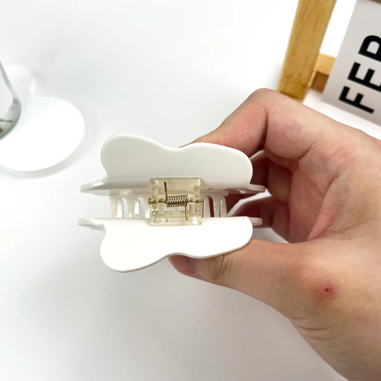 FRIED EGG  HAIR CLAW CLIP - Image 3
