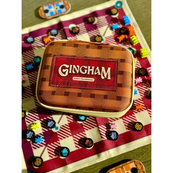 GINGHAM TRAVEL CASE