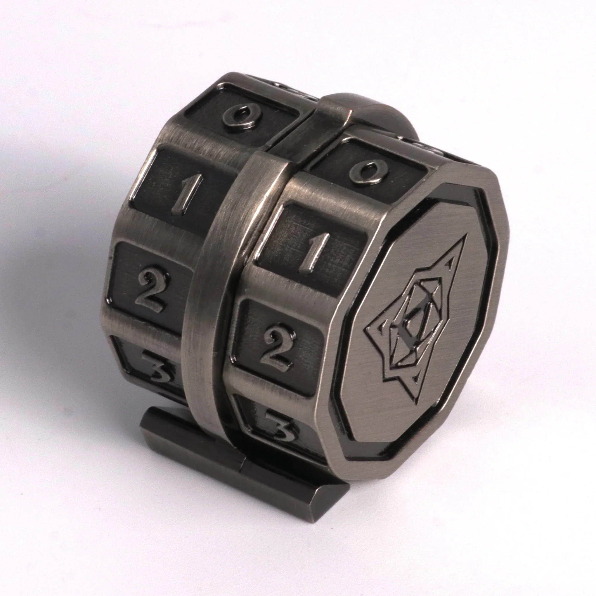 LIFELINK BATTLEWORN SILVER MAGIC COUNTER