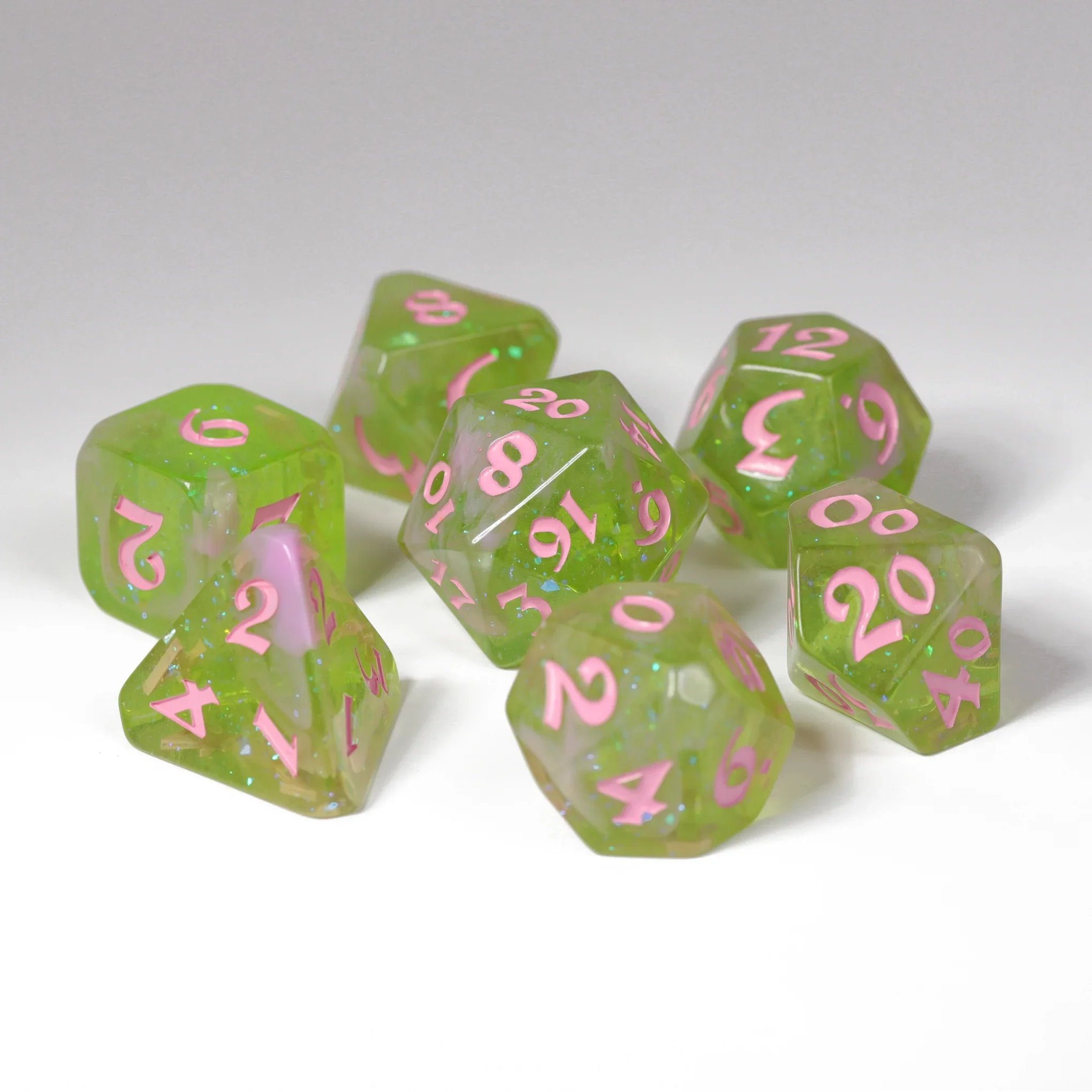 SPRING COURT 7PC POLY DICE SET